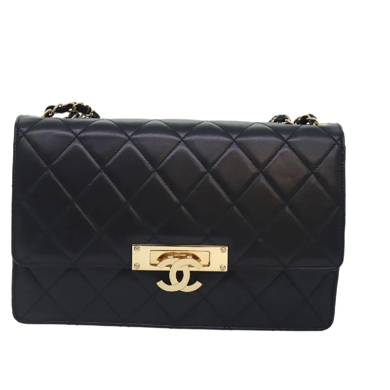 Chanel Matelassé  Leather Shoulder Bag (Pre-Owned)