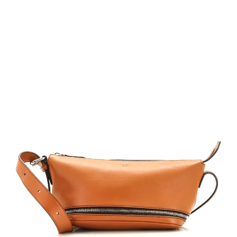 Logo Expandable Shoulder Bag Leather Small