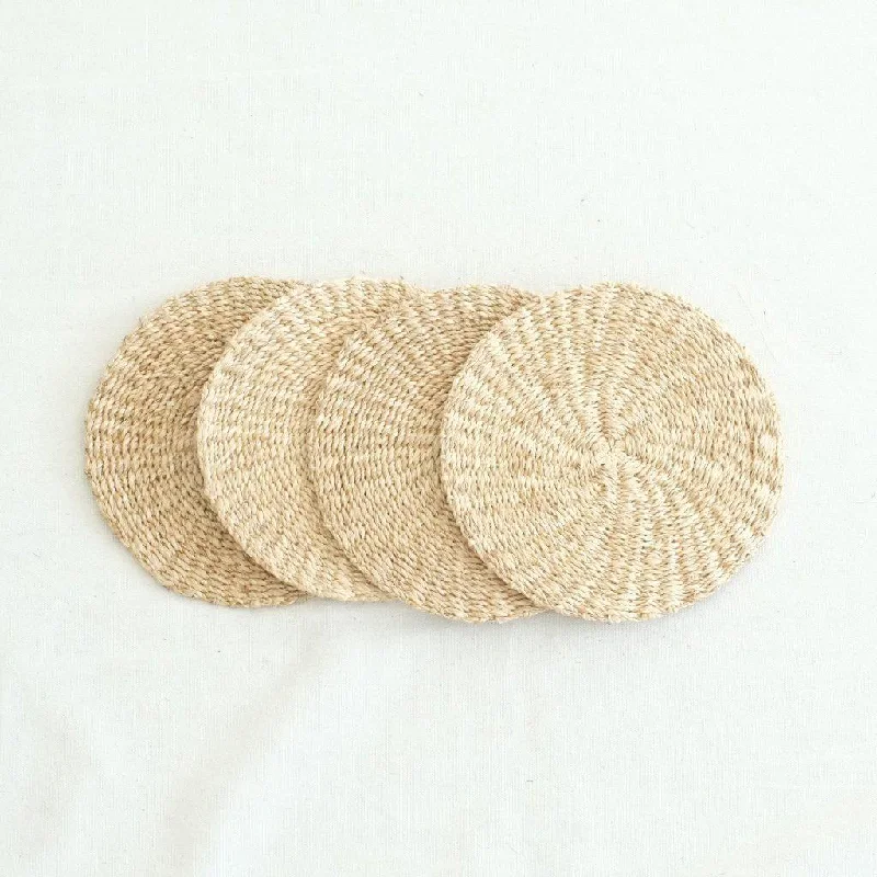 Sustainable Handwoven Abaca Round Hot Pad (Set of 4) - Natural