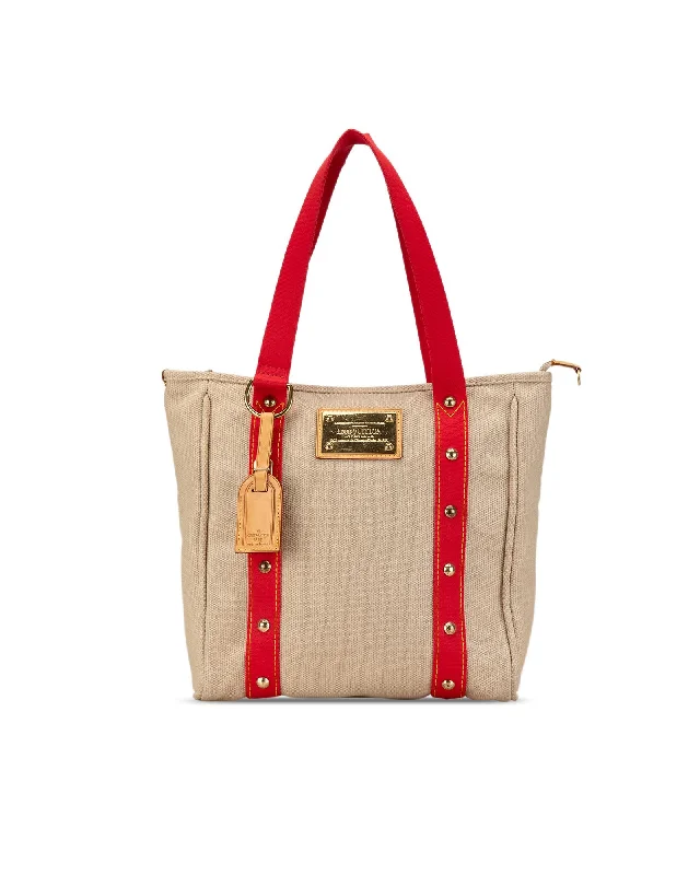 Canvas Tote with Flat Shoulder Straps and Zip Closure